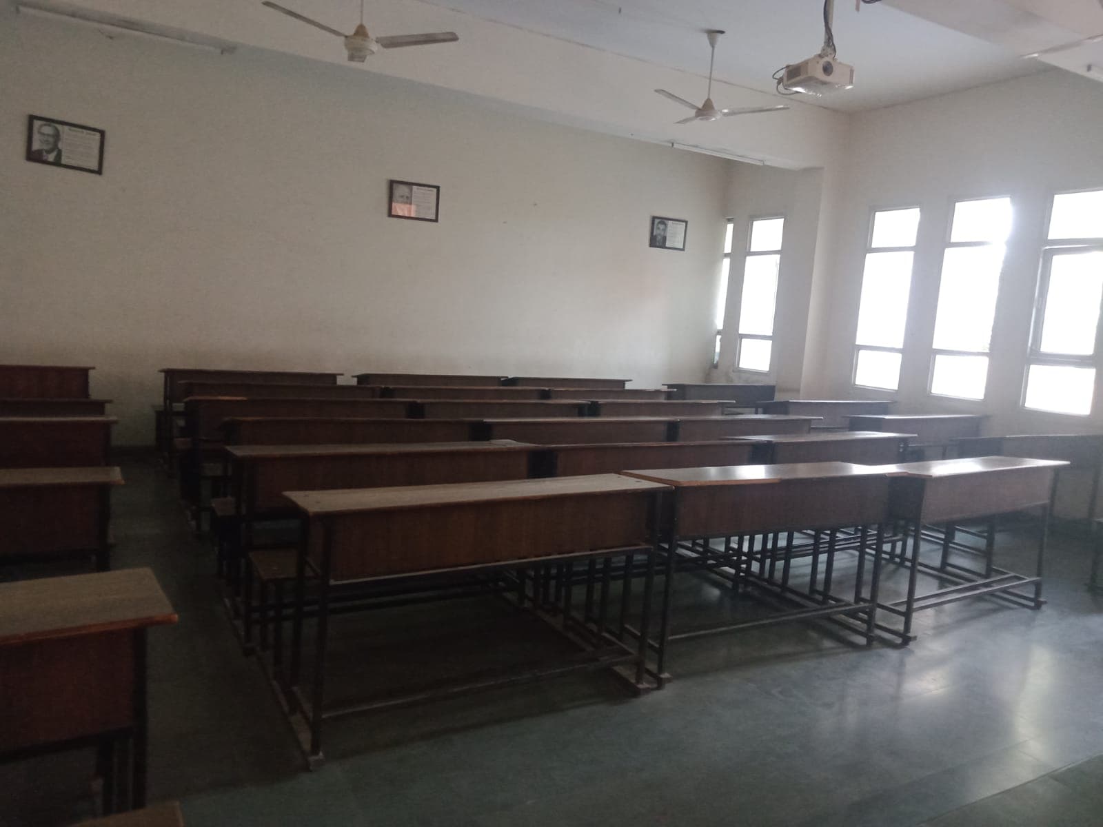 Sri Venkateswara Academic photo 5